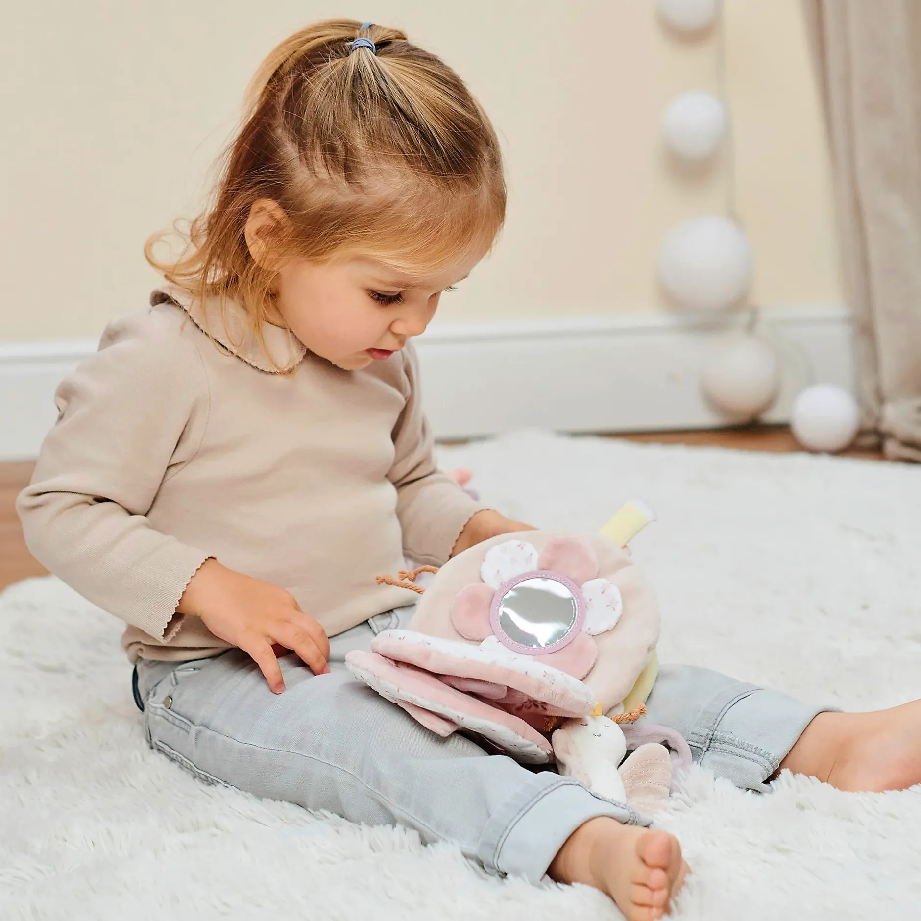 Livres*Nattou Alice & Pomme Livre d'Éveil de