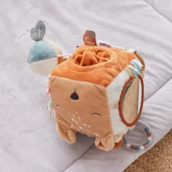 Jouets D'Activités*Noukies Babou & Kendi Cube d'activités en Veloudoux de