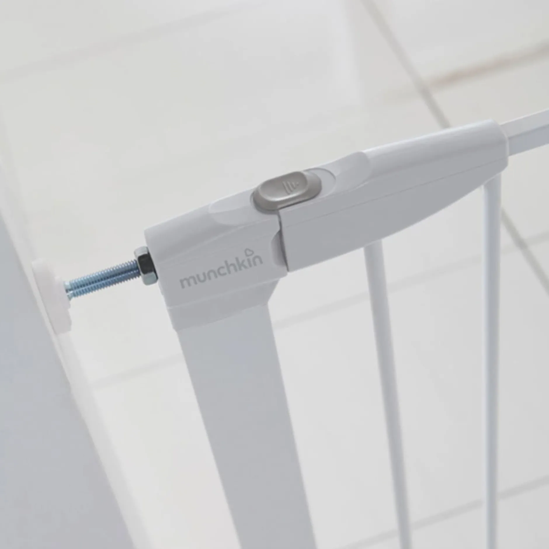 Barrières De Porte Et Escalier|Barrières De Porte*Munchkin Barrière de Sécurité Auto Close de Blanc