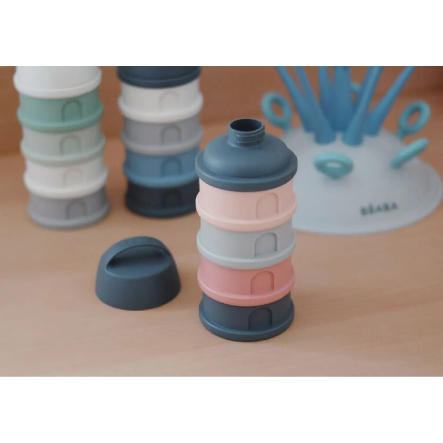 Doseurs*Béaba Boîte Doseuse 4 compartiments de Mineral Grey/Pink