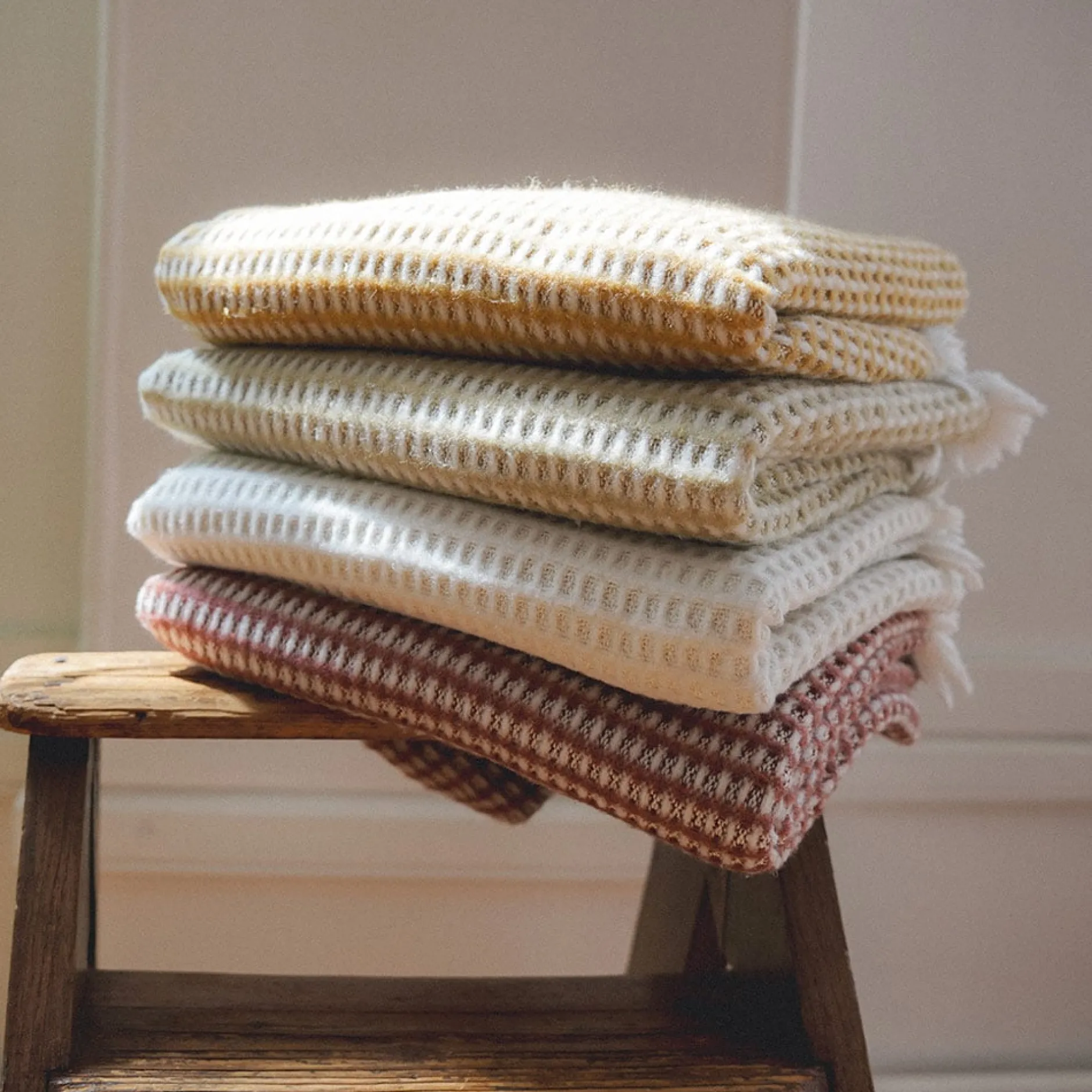 Couvertures*P'tit Dodo Couverture honey bee 80 x 100 cm de Ocre