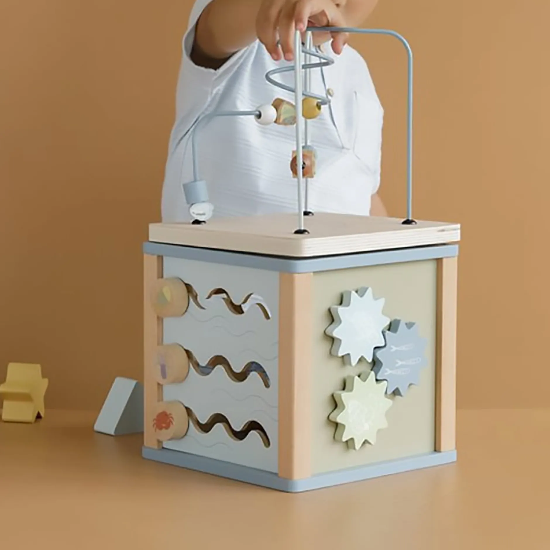 Jouets D'Activités*Little Dutch Cube d'activités en bois de Océan