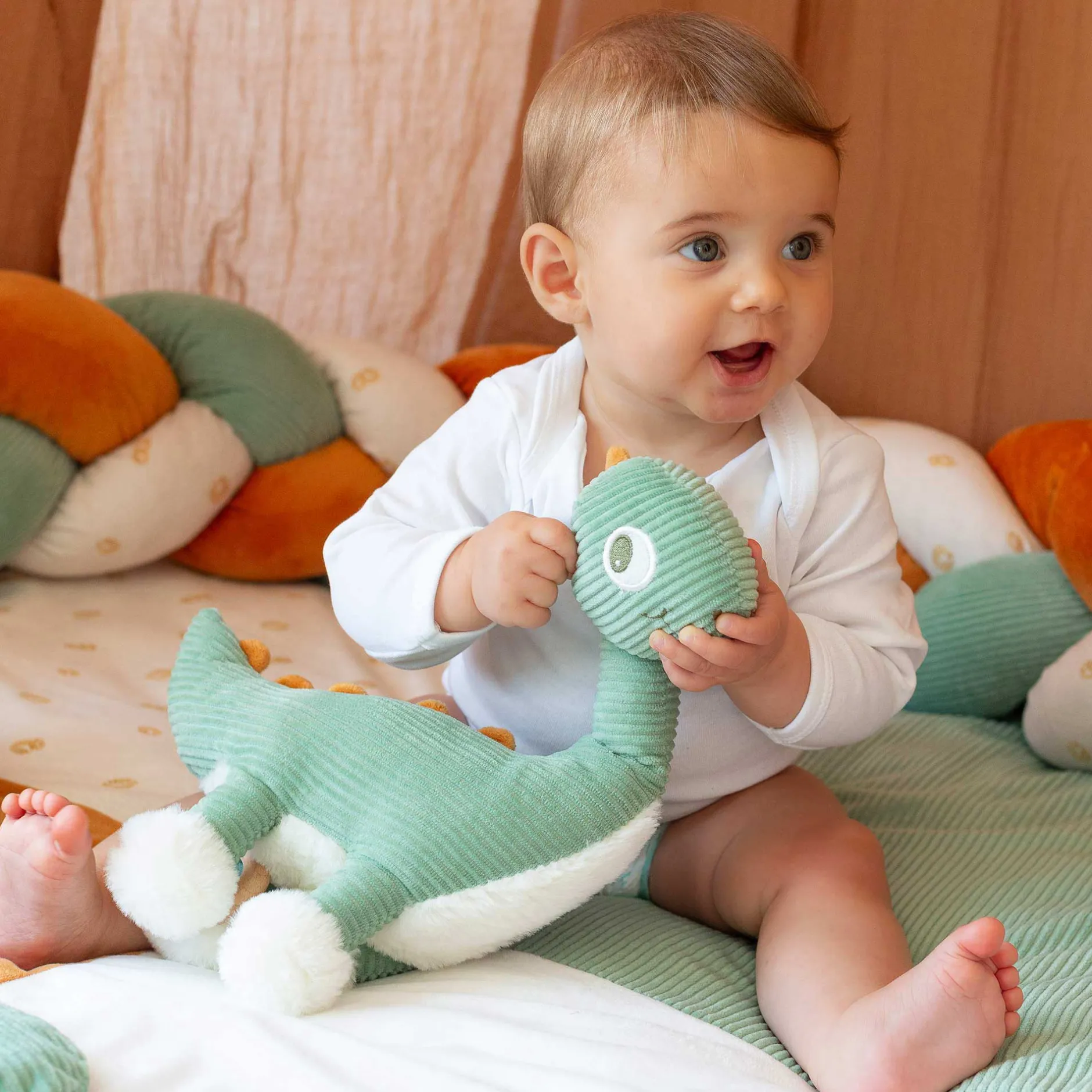 Peluches Musicales*Trois Kilos Sept Diplododo Peluche musicale de Diplodocus