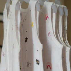 Gigoteuses & Nids D'Ange*Petit à petit Gigoteuse en mousseline de coton de Eléphant