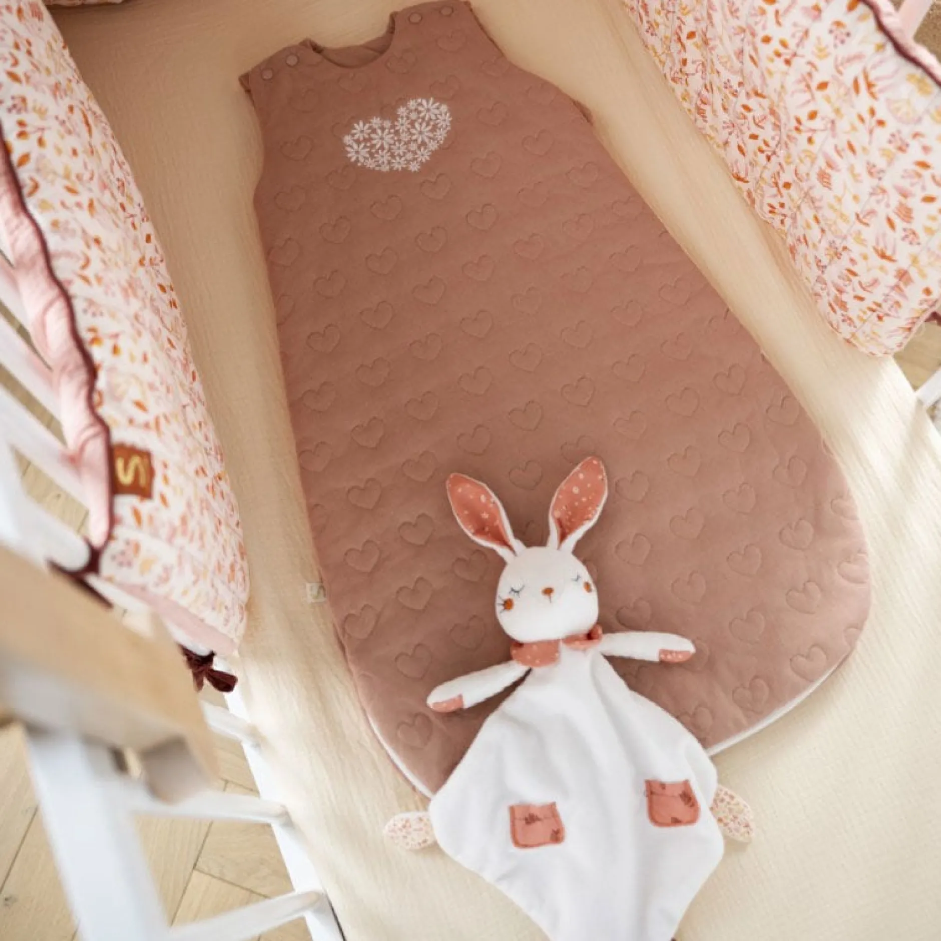 Gigoteuses & Nids D'Ange*Sauthon Baby Déco Gigoteuse ouatinée Petit Cœur 0-6 mois de Vieux Rose