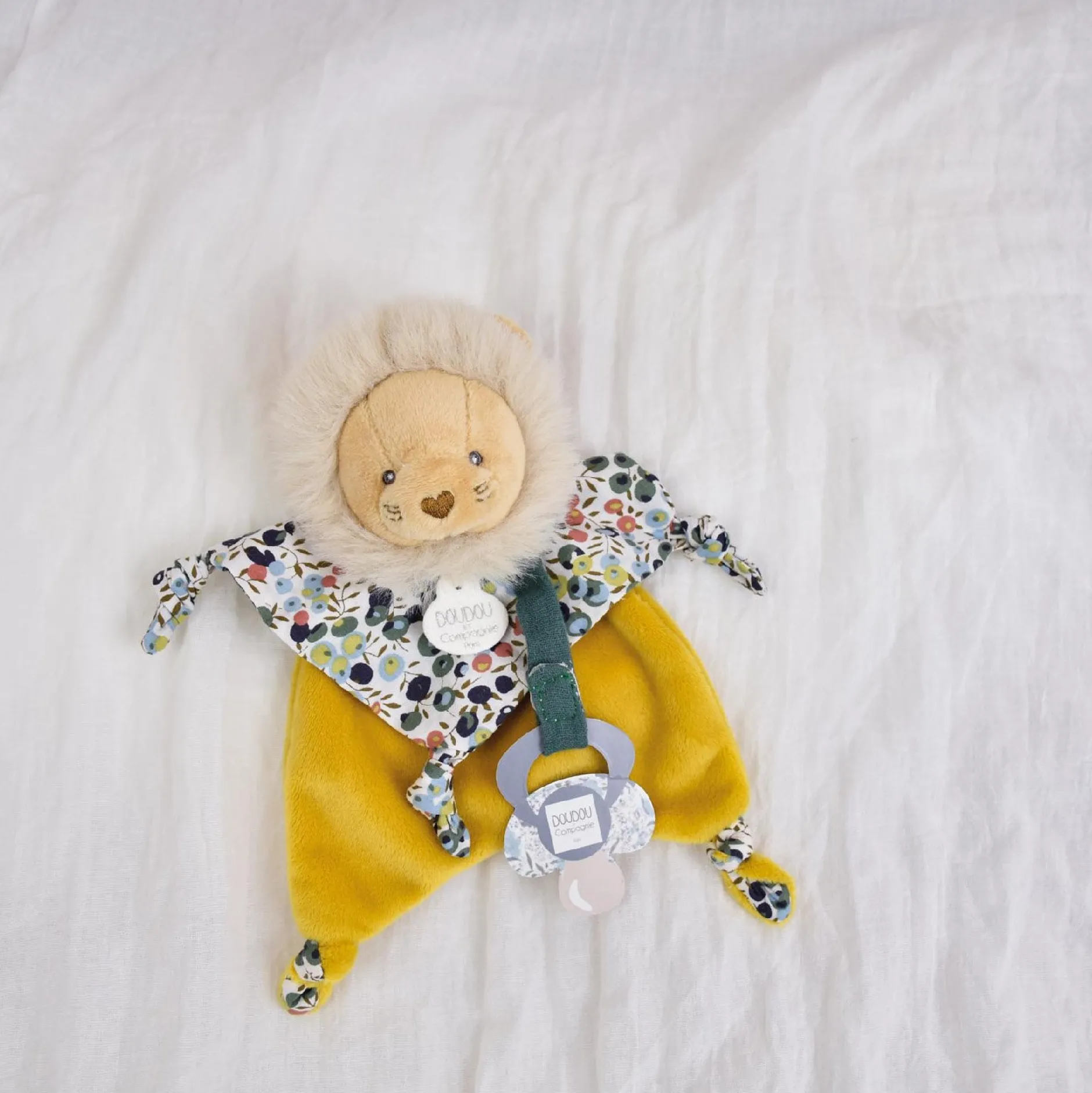Doudous|Attaches Sucettes*Doudou et Compagnie Les Boh'aime Doudou hochet 20 cm de Lion