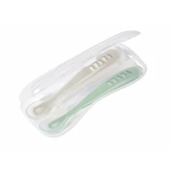 Couverts*Béaba Lot de 2 Cuillères 1er âge en silicone + boite de transport de gris/vert