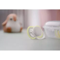 Sucettes*Philips AVENT Lot de 2 sucettes Ultra Air 0 - 6 mois de Beige / Gris