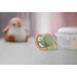 Sucettes*Philips AVENT Lot de 2 sucettes Ultra Air 6 - 18 mois de Vert / Gris