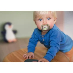 Sucettes*Philips AVENT Lot de 2 sucettes Ultra Air Aléatoire 6 - 18 mois de