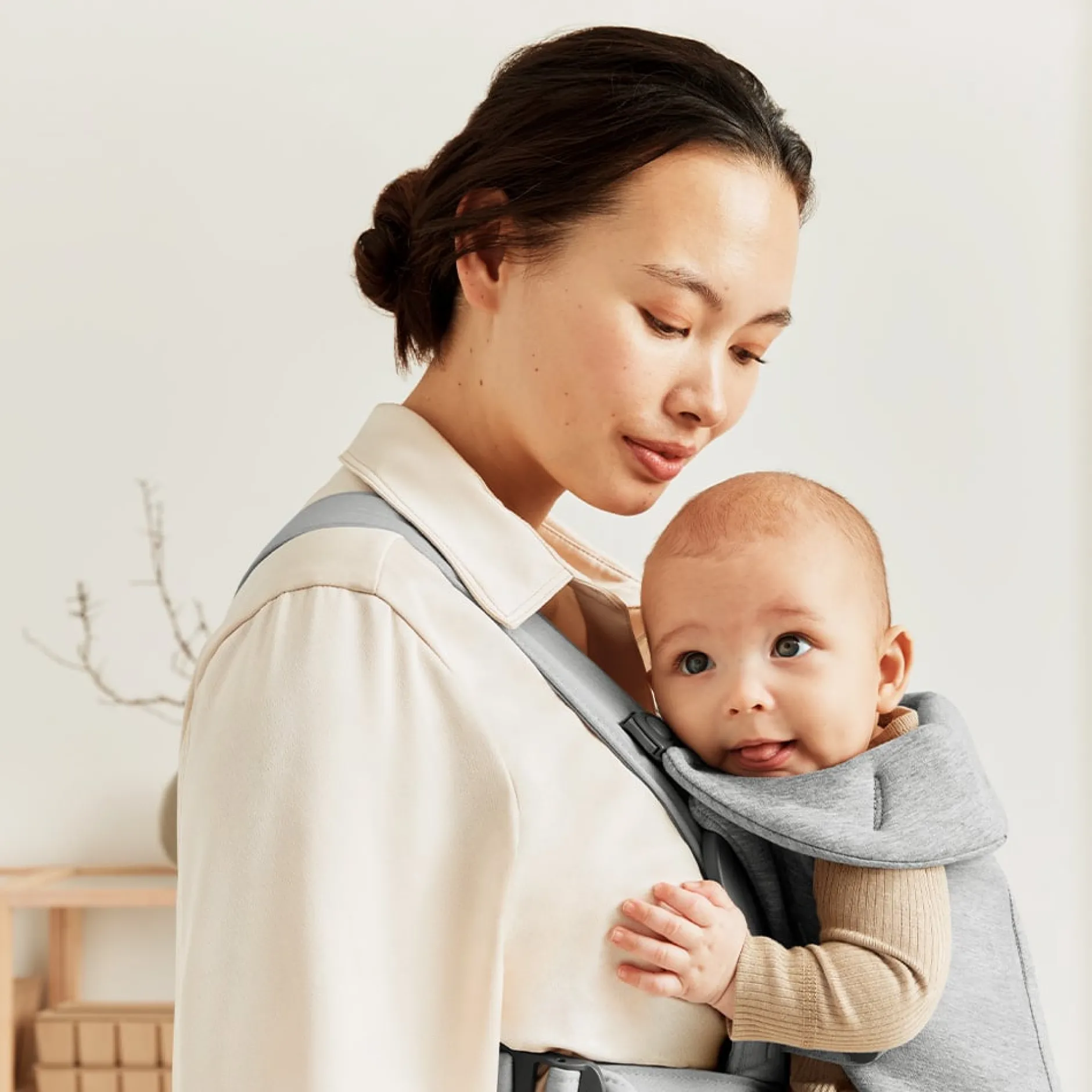 Porte Bébé Ventral|Tout Pour Vos Balades*BabyBjörn Porte-bébé Mini de Gris Clair Jersey 3D