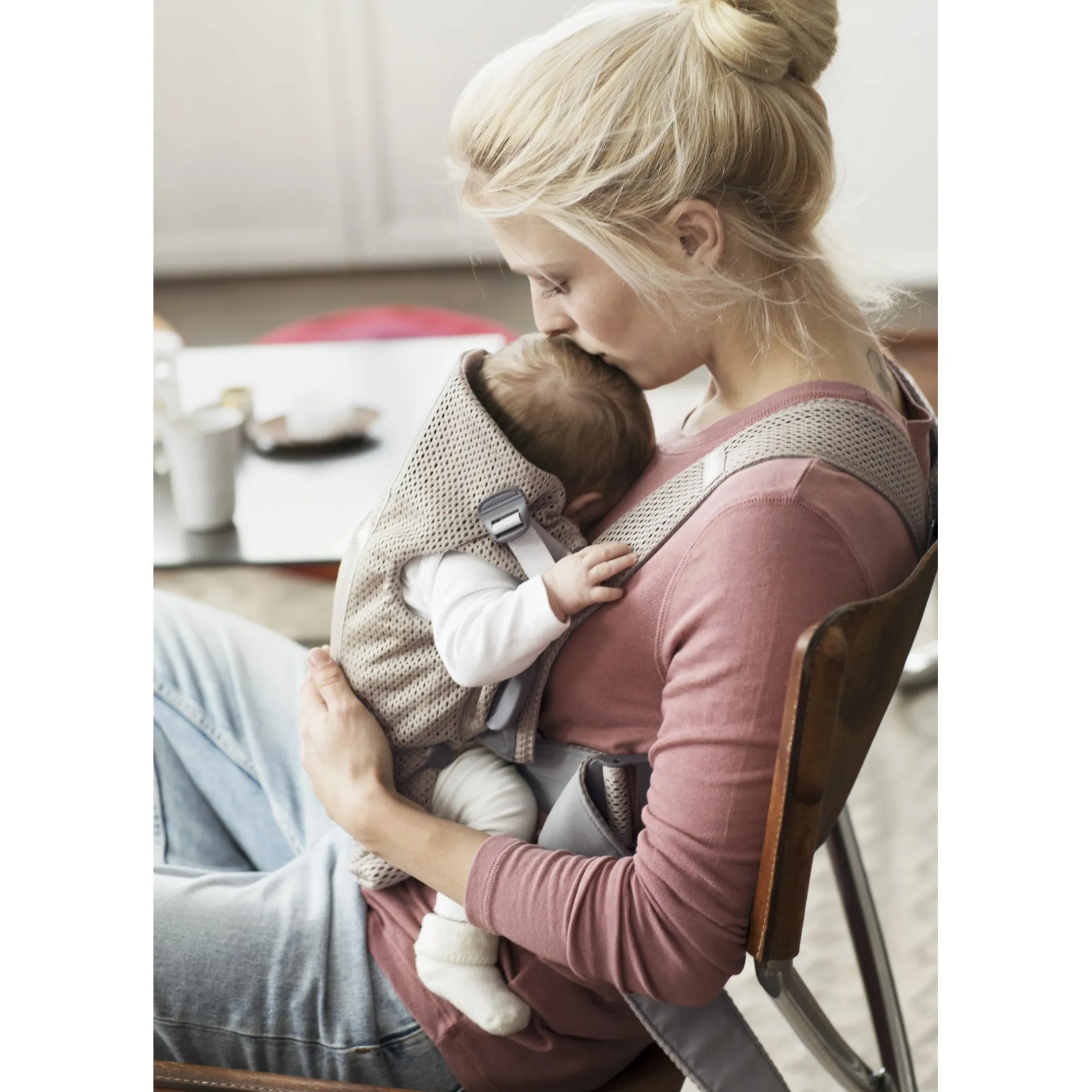 Porte Bébé Ventral|Tout Pour Vos Balades*BabyBjörn Porte-bébé Mini de Gris/Beige Mesh 3D