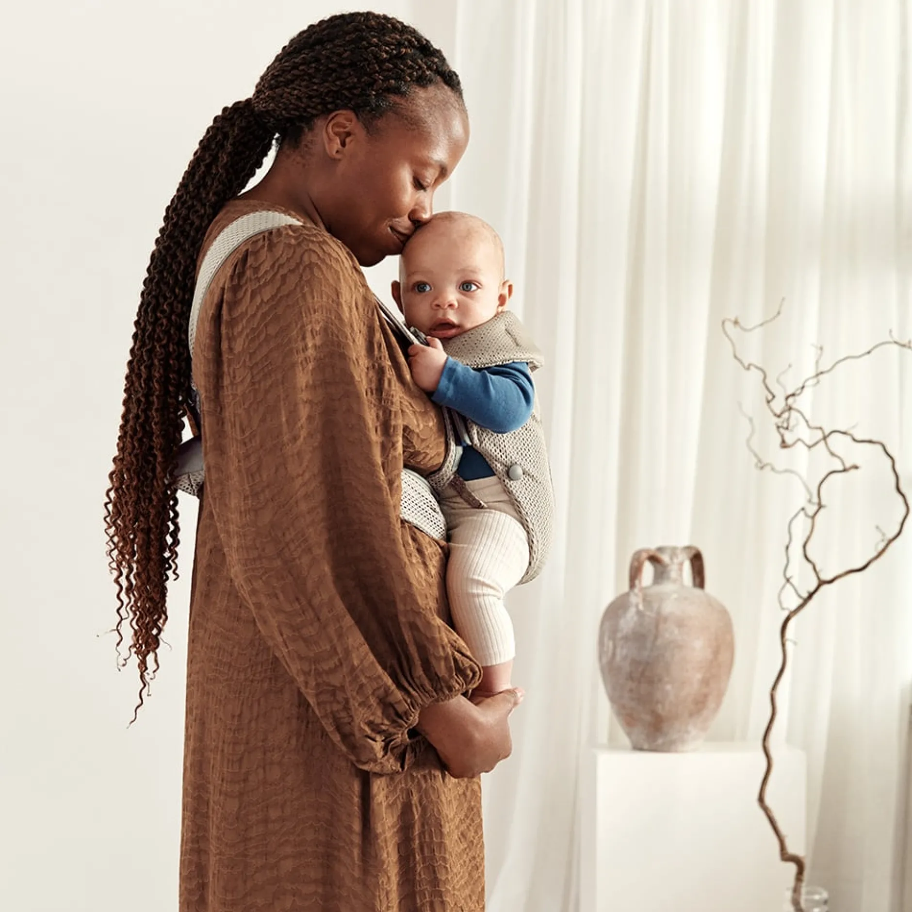 Porte Bébé Ventral|Tout Pour Vos Balades*BabyBjörn Porte-bébé Mini de Gris/Beige Mesh 3D