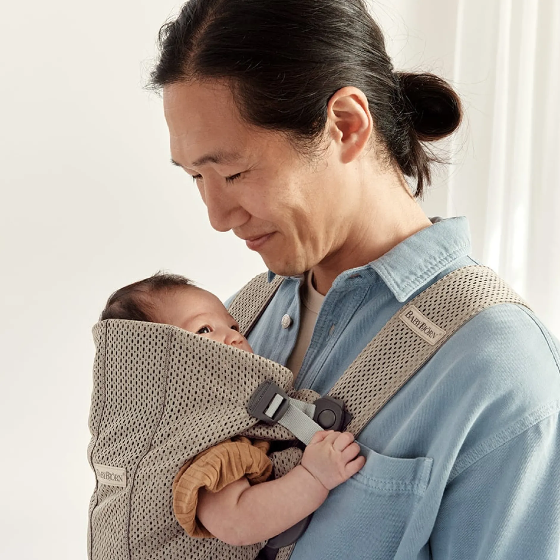 Porte Bébé Ventral|Tout Pour Vos Balades*BabyBjörn Porte-bébé Mini de Gris/Beige Mesh 3D