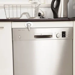 Sécurité Domestique*Dreambaby Serrure de four Ezy-check® de la gamme Style™ de argent