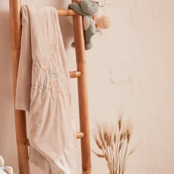 Couvertures*Noukies Tiga, Stegi & Ops Couverture TSO en Veloudoux 100 x 140 cm de Beige